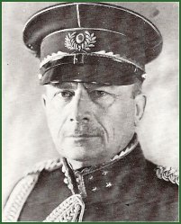Portrait of Lieutenant-General Jan Joseph Godfried Baron van Voorst tot Voorst